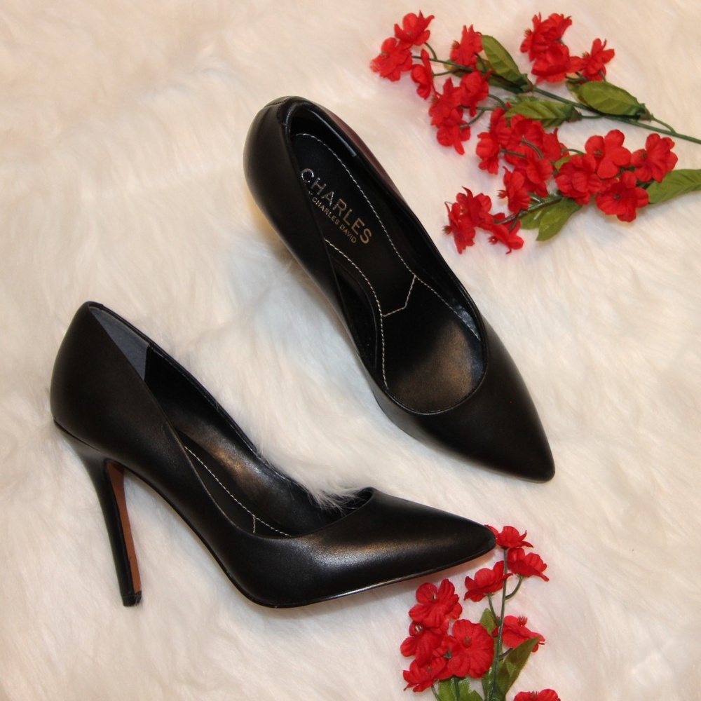 Classic Black Charles David Heels